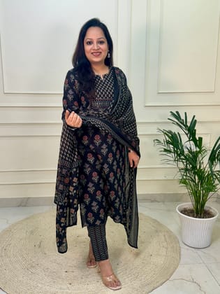 Zena premium Cotton Ajrakh Suit Set- Black-M-38