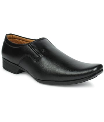 Fashion Victim - Black Men's Slip On Formal Shoes - None