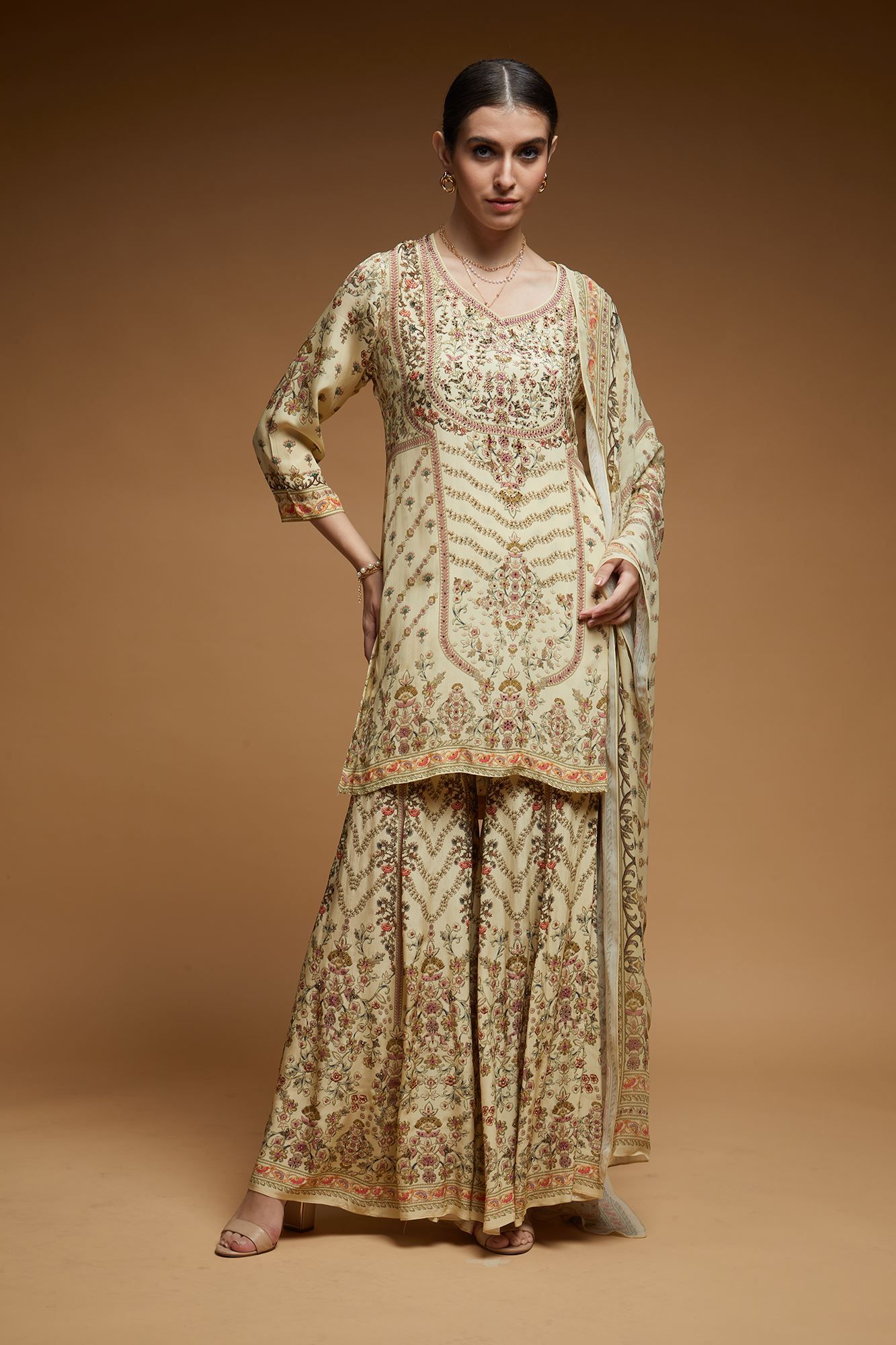 Ivory Sharara-XS