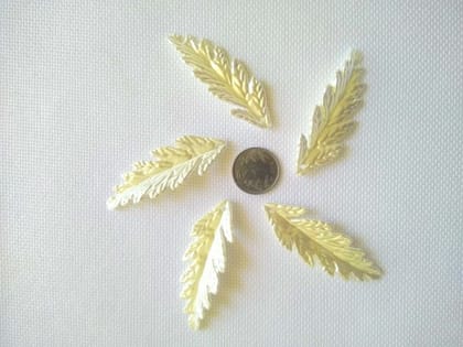 Rowan leaves pearl finish charms - a set of 5 pcs