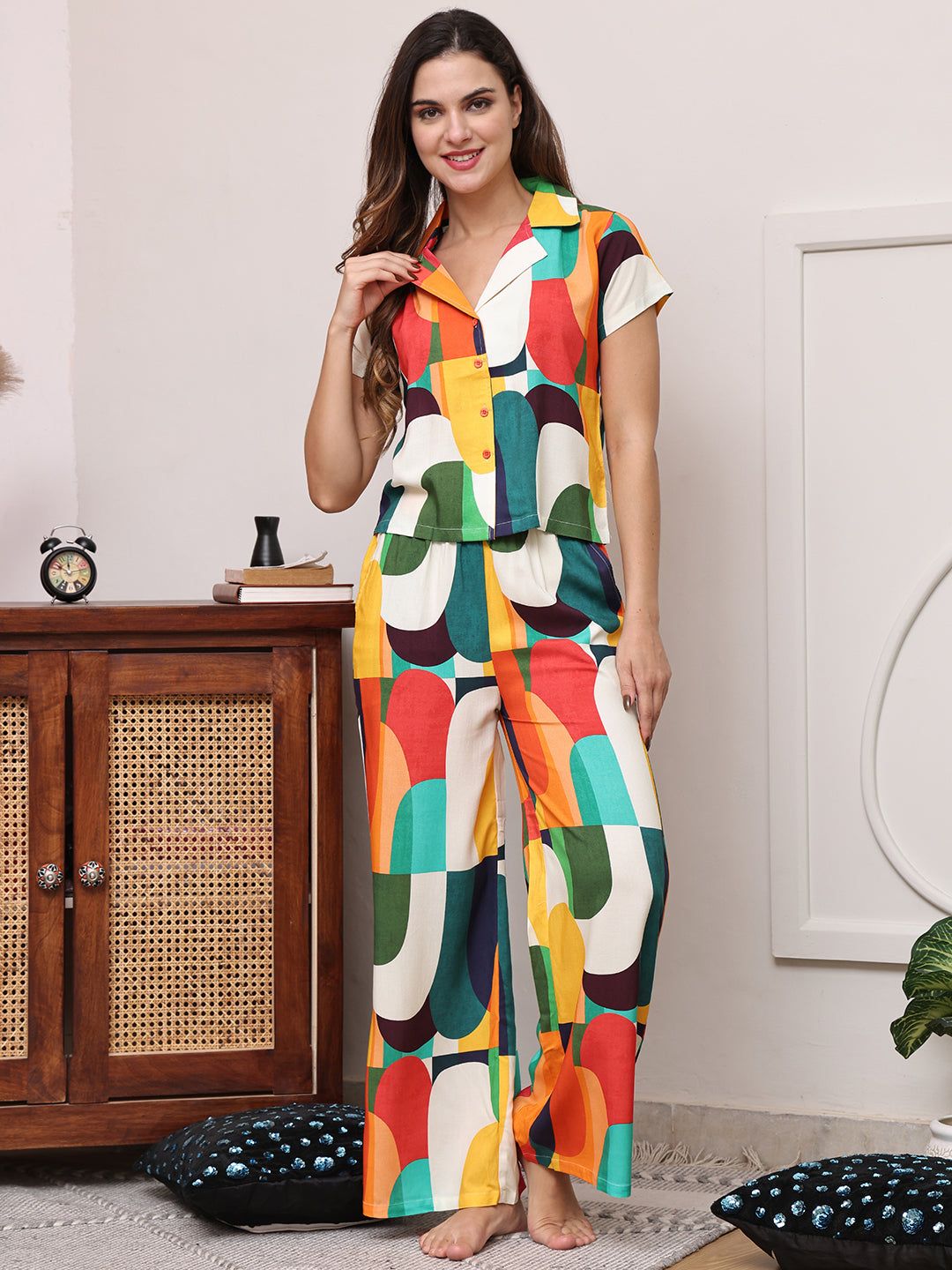 Multi Color Abstract Printed Viscose Rayon Fabric Night Suit  For Women-S