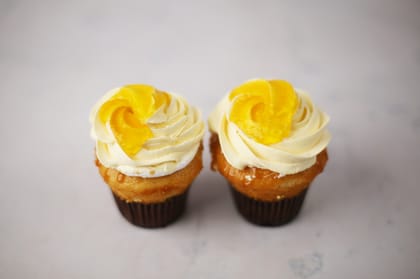 Mango cupcakes