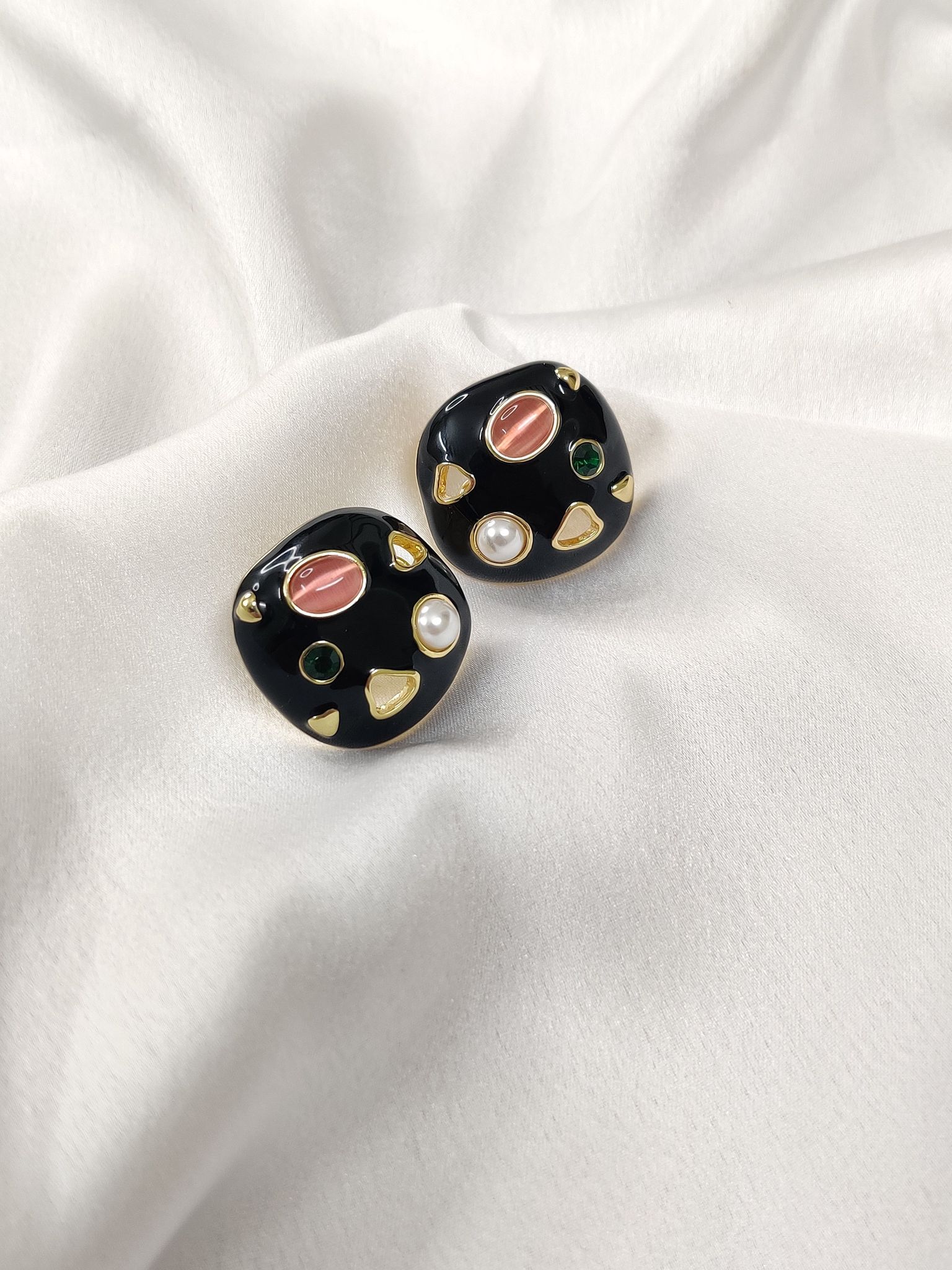 Wren Earrings