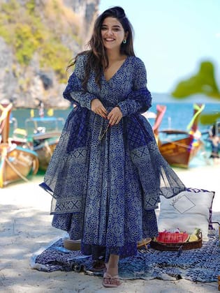 Womens Anarkali Pent Dupatta Set Royal Sumai  Suit