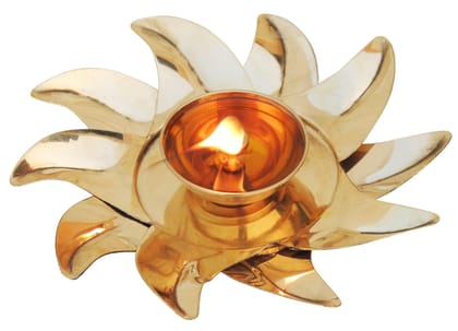 Surya Deepak No. 2 - 6*6*1.5 inch (Z490 B)