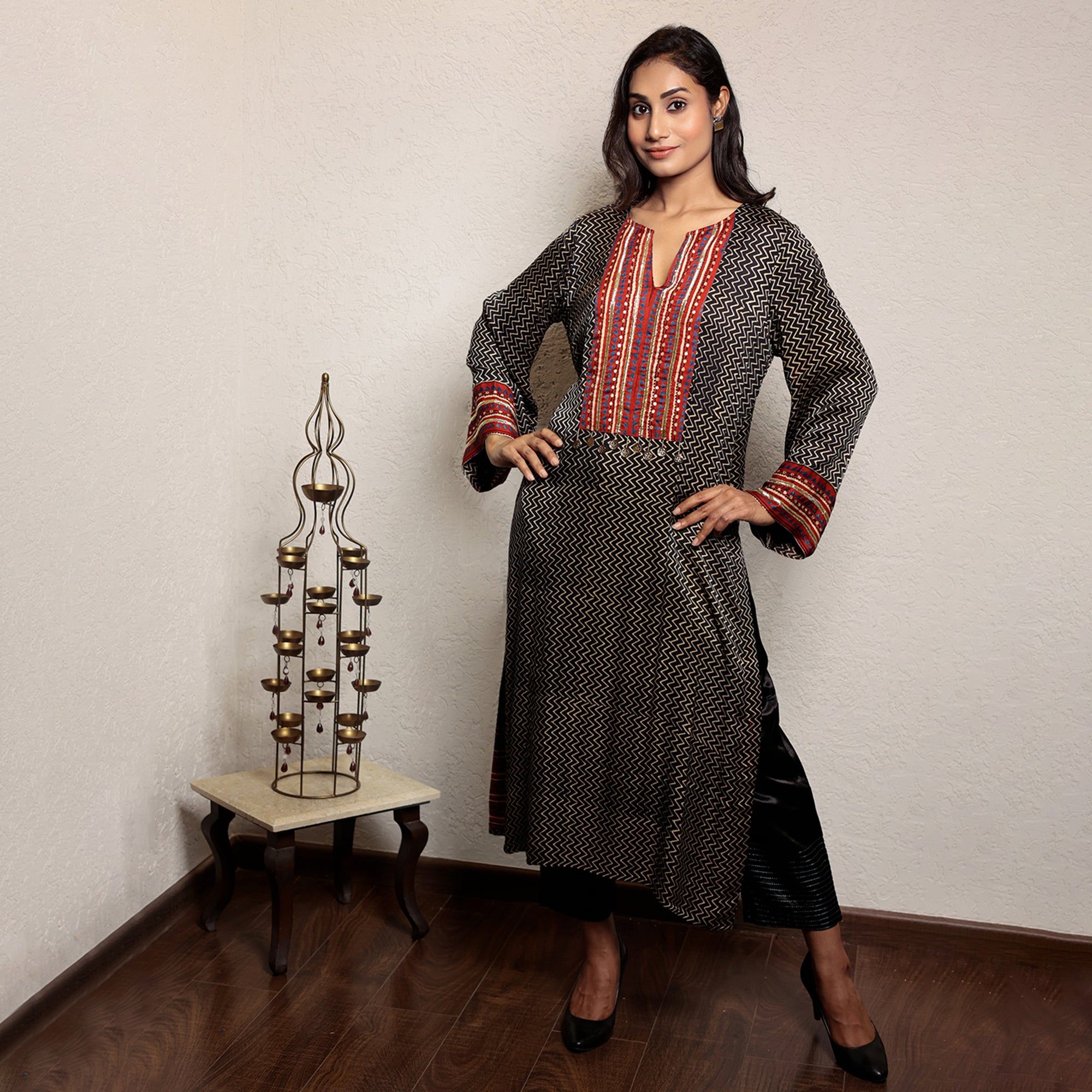 Black hand embroidered zig zag modal silk kurta-XS