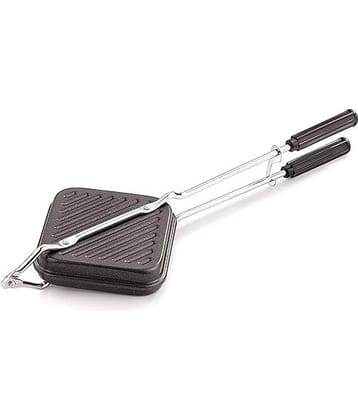 Dynore Toaster
