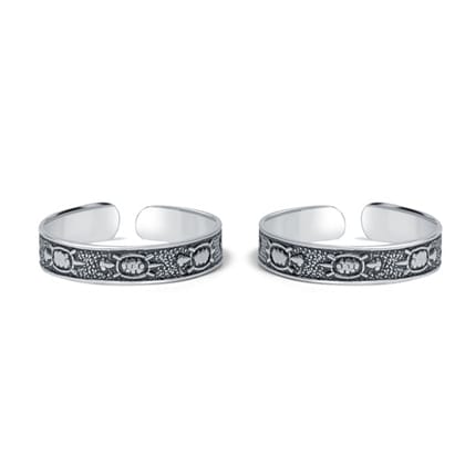 Turtles Rush Sterling Silver Oxidised Thumb Toe Ring for Women