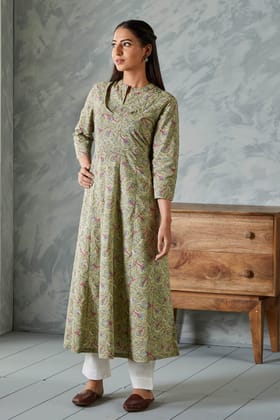 Madhuban Green Fiza Kurta-L / Green / Green