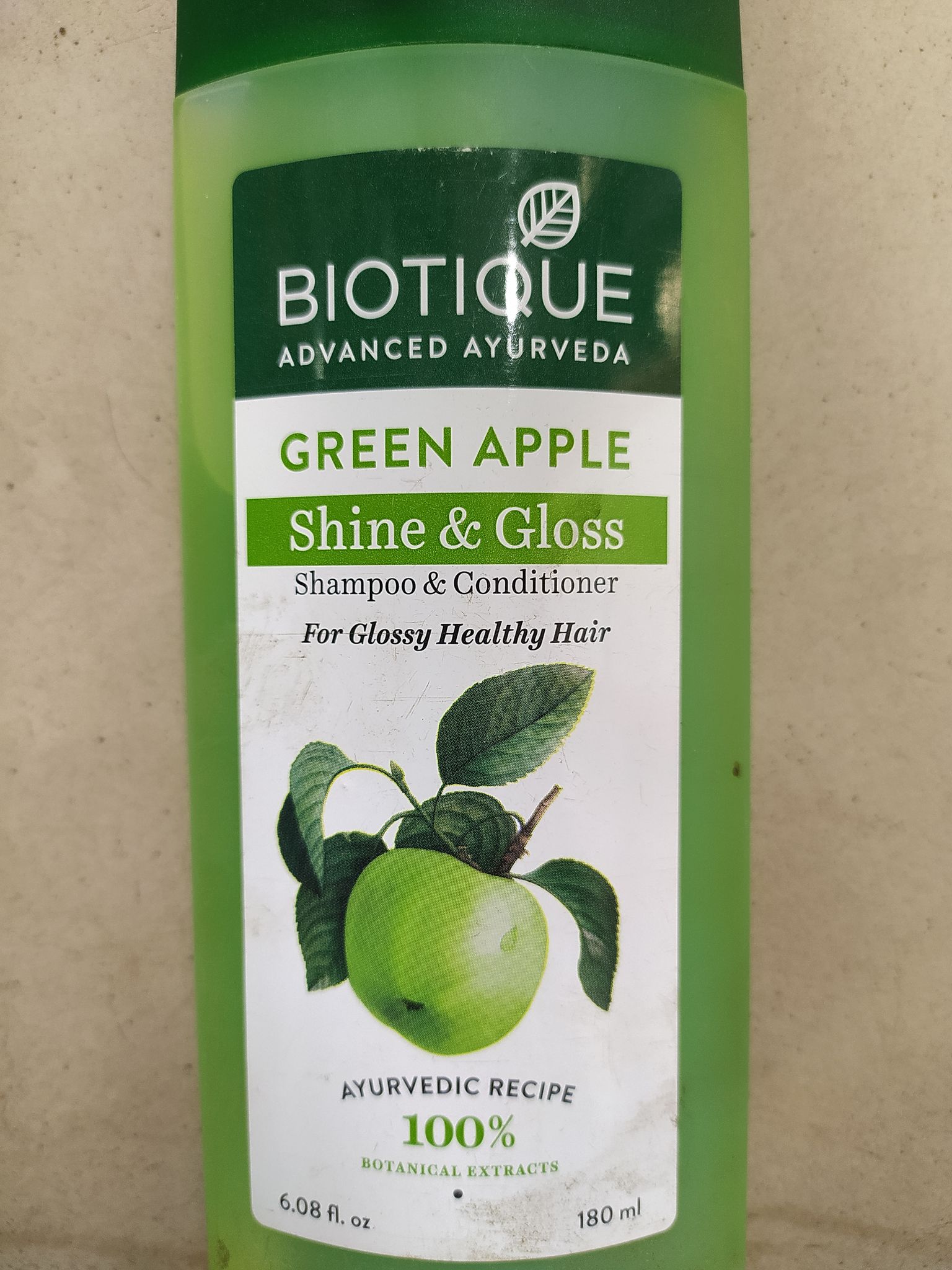 biotique green apple shampoo
