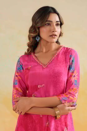 Misbah Naira Fuchsia Pink Kurta Set with Pant-S / Pink / Pink