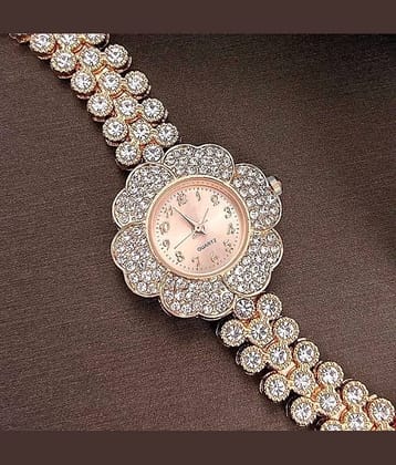 Renaissance Traders Rose Gold Metal Analog Womens Watch