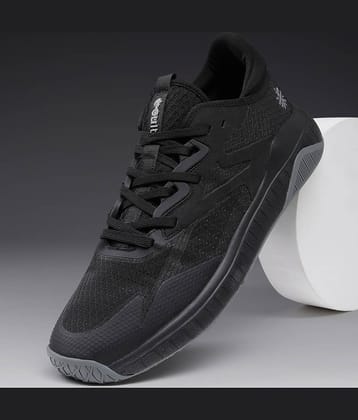 Cult Vetra Training Black Training Shoes