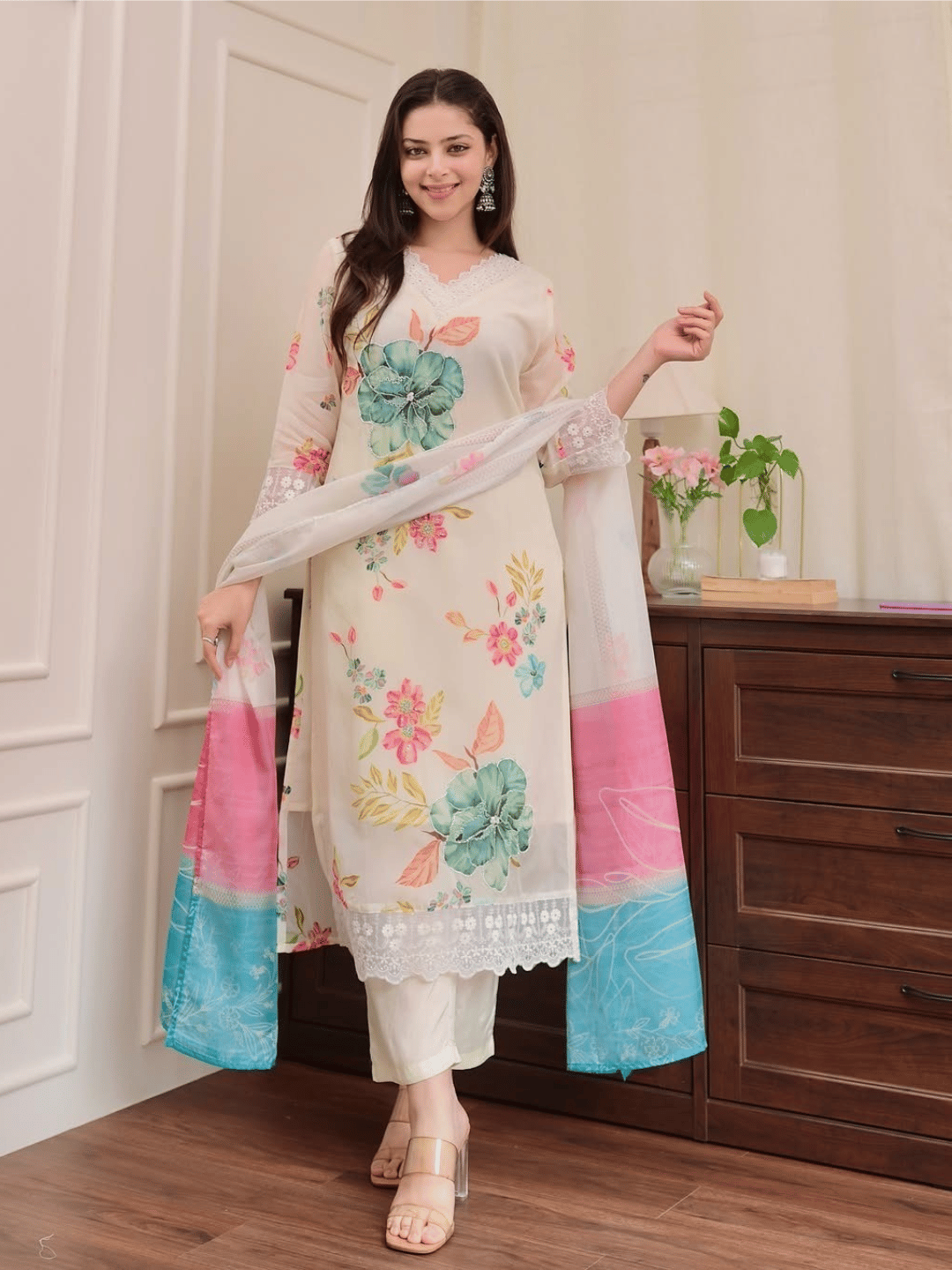 Bloom in Elegance: Off-White Organza Dupatta Set-M