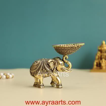 Premium Brass Maharaja Elephant Hathi Diya Upraised Trunk Oil Lamp - 3 inch Height Premium Brass Maharaja Elephant Hathi Diya Upraised Trunk Oil Lamp - 3 inch Height