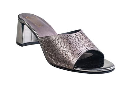 Ciara Ladies Black Chappal-Black / 8