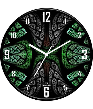 IIK COLLECTION - Circular Analog Wall Clock