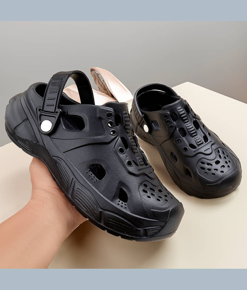 PM Traders - White Men's Clogs