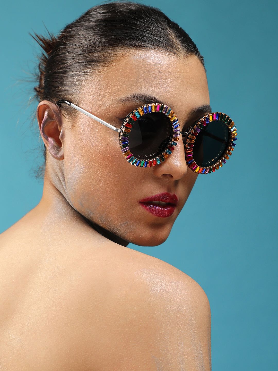 Sunglasses With Flair: Embrace The Bling-Sunglasses