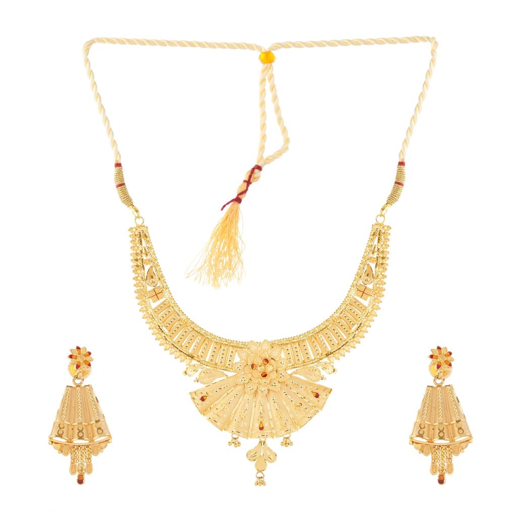 traditional South Indian necklace Gold-Plated Floral Fan Necklace and Earrings Set for Special Occasions