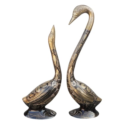 Antique Finish Brass Duck Pair Decorative Statue for Interior Decor, Height : 11 Inch (ANMAS186 A)