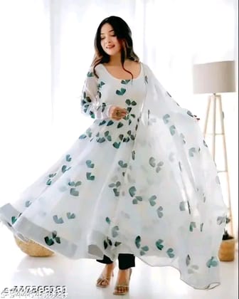 Aradhya Versatile Women Gowns