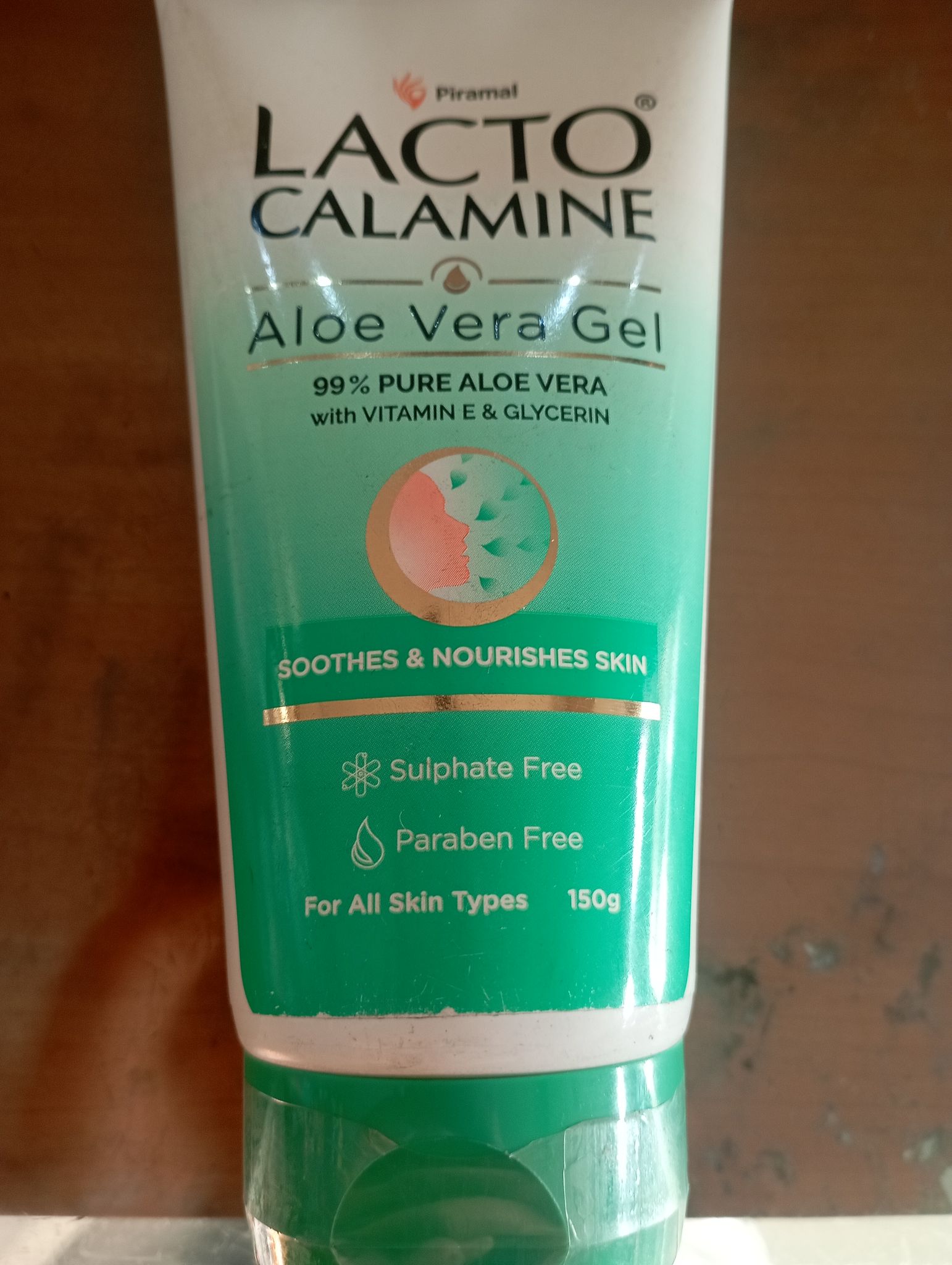 Piramal lacto calamine aloe vera gel 99% pure aloe vera with vitamin E & glycerin
