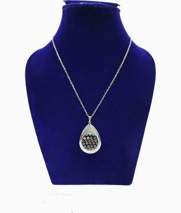 Rhosyn Silver Alloy Necklace Set ( Pack of 1 )