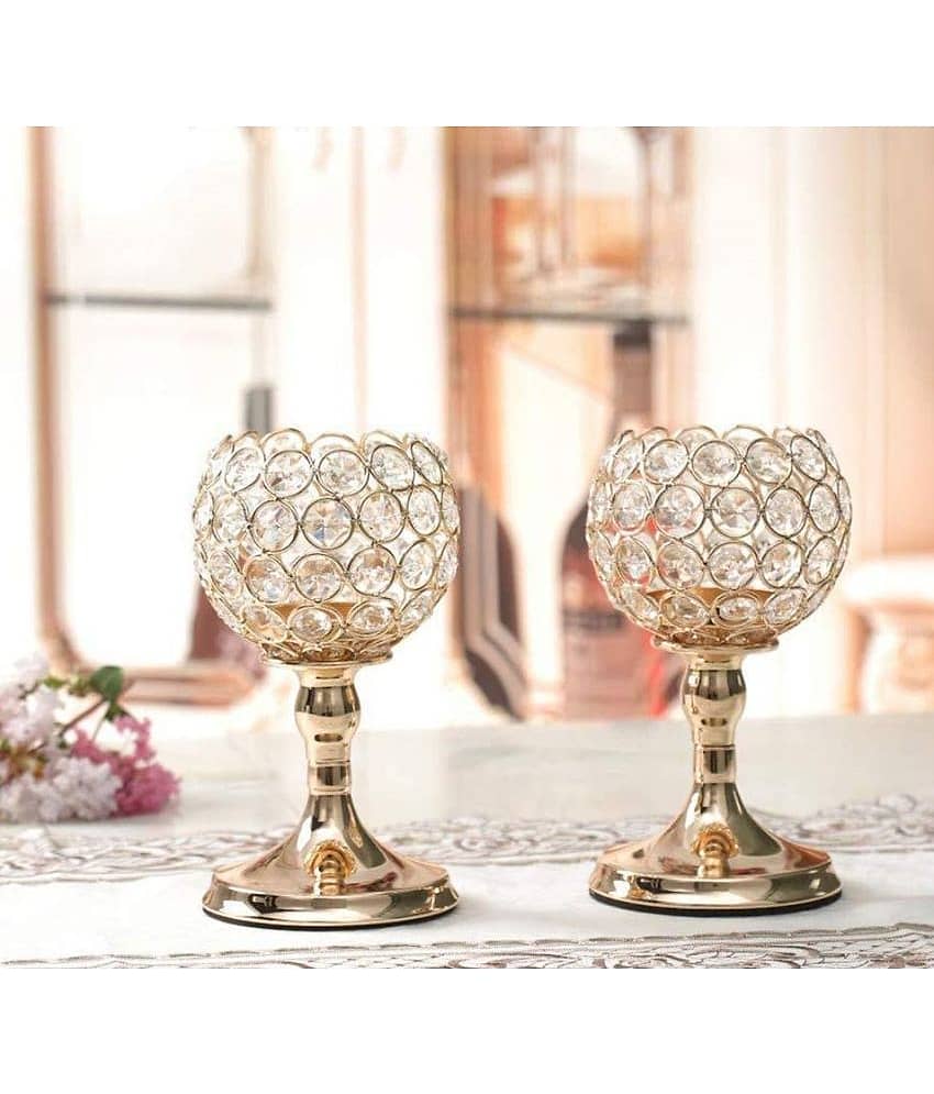 Urban hemlet Gold Table Top Metal Tea Light Holder - Pack of 1