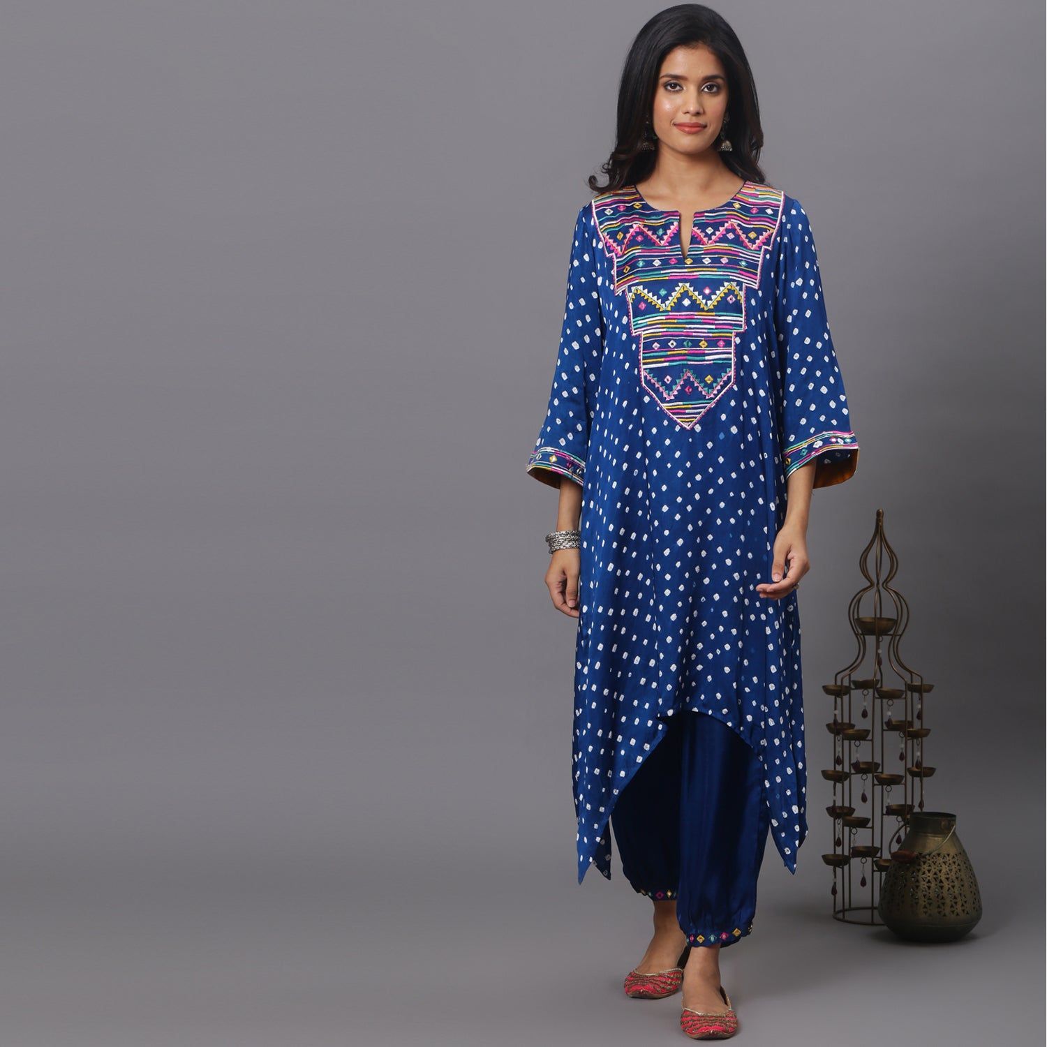 Blue embroidered co-ord set-XS