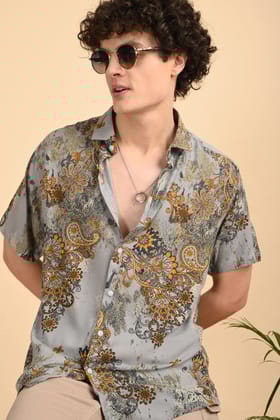 ILYZLY Silver Print Half-Sleeve Shirt-S