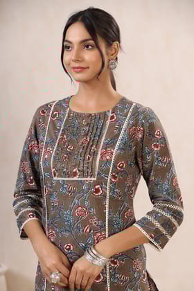 Faiza Bulbul Areena Cotton Kurta And Pant Set-S / Brown / Brown