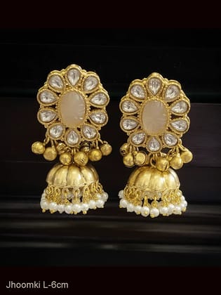 Oval stone kundan flower top jhoomki with ghunghru detailing-Peach