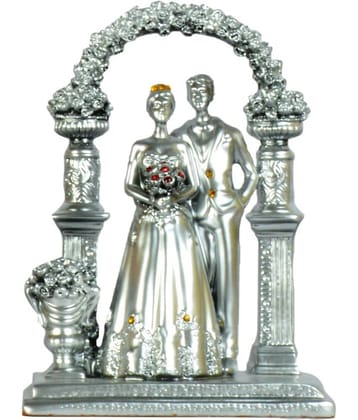 Sigaram - Couple & Human Figurine