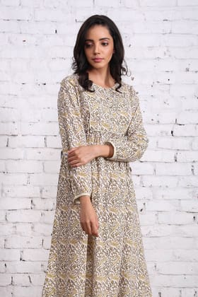 Farzeen Vrindavan Jaal Pleatted Dress-S / Brown / Brown