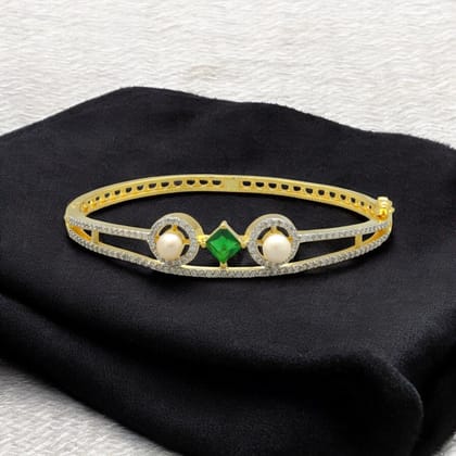 Sri Jagdamba Pearls  Imperial Radiance Pearl Bracelet For Women Girls