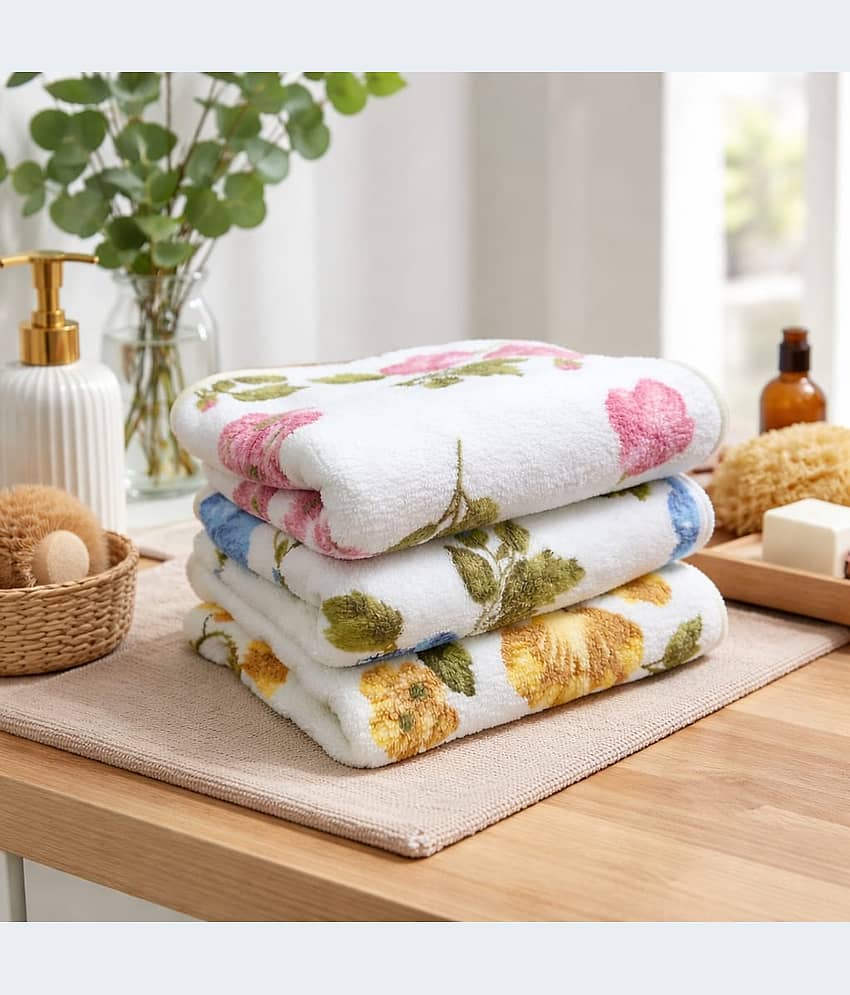 Satisfyn Pack of 4 Cotton 351-400 -GSM Hand Towel ( Multicolor )