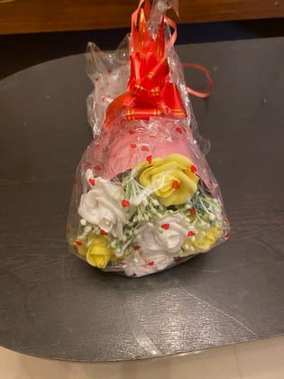 Handmade foam small roses bouquet with gilt