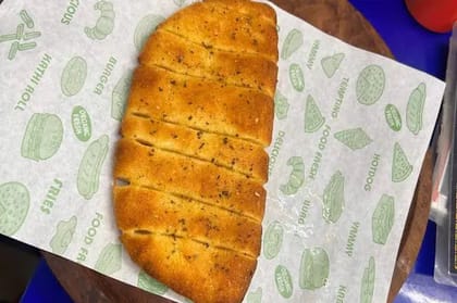 Garlic Bred