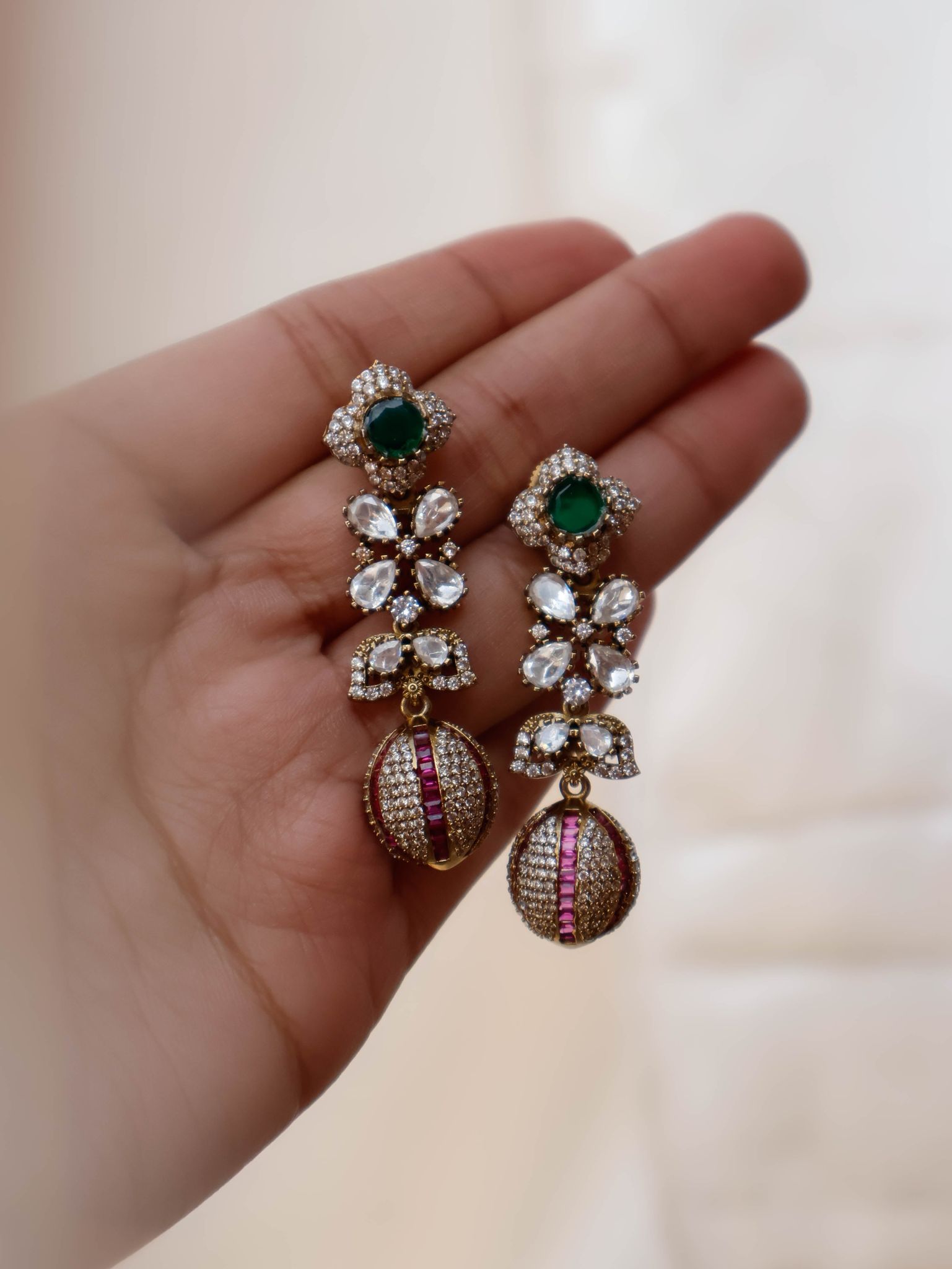 Sunlee Victorian Polki Earrings-Green
