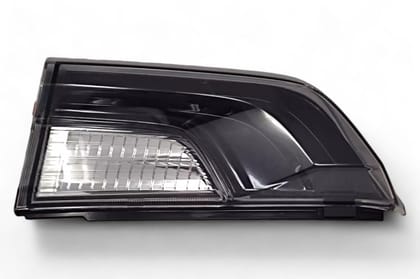 Lumax Rear Tail Lamp (Trunk Side) - RH AV986974