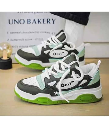 ADISO Trendy, Casual Shoes Sea Green Men's Outdoor Shoes
