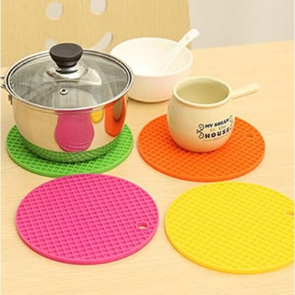 Banlieue Silicone Hot Mat Round (Random Color)