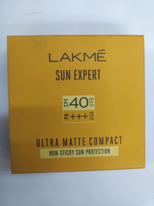Lakme Sun expert spf 40 Ultra matte compact Non-sticky sun protection 