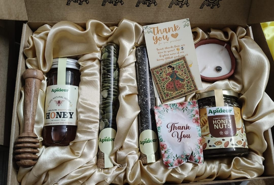 Diwali Gifts Hamper With Candle