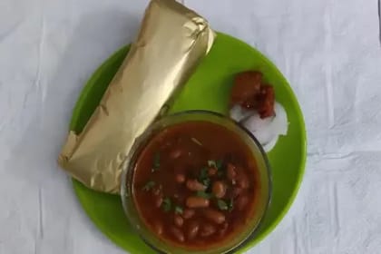 Rajma Masala With 2 Laccha Paratha