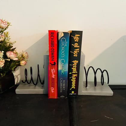 Zoreed 1 : Bookends