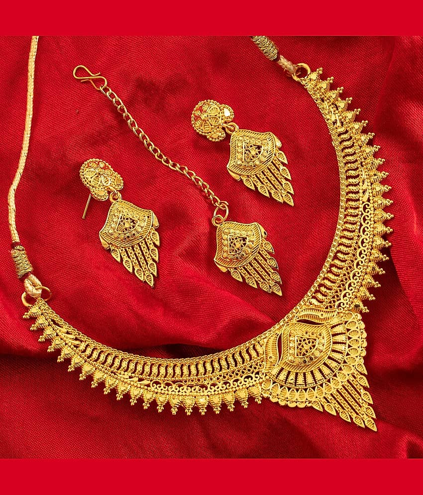 Lily Gold Brass Necklace Set ( Pack of 1 )