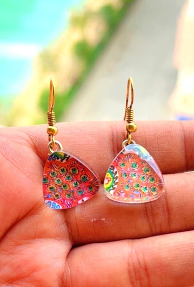 My-Peacock small triangle earrings glass Earrings