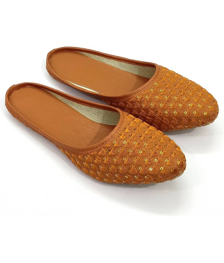 Apratim Tan Ethnic Footwear